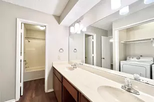 1247 Dallas Dr, Denton, TX 76205 - Photo 9