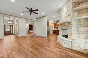 27089 Meadowmore Dr, Whitney, TX 76692 - Photo 11
