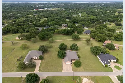 27089 Meadowmore Drive, Whitney, TX 76692 - Photo 35