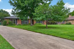 3209 Broken Arrow Rd, Denton, TX 76209 - Photo 1