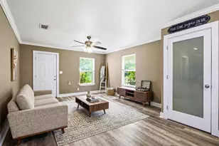 2121 W Bond St, Denison, TX 75020 - Photo 5