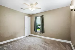 2121 W Bond St, Denison, TX 75020 - Photo 13