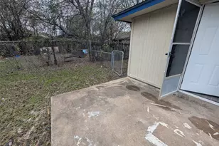 6709 Ridgecrest Ct, Fort Worth, TX 76133 - Photo 11
