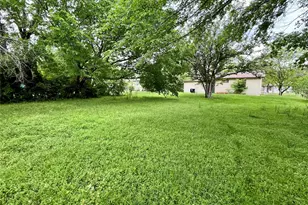 1612 Wayne St, Denton, TX 76209 - Photo 13