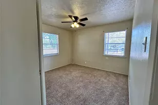1612 Wayne St, Denton, TX 76209 - Photo 9