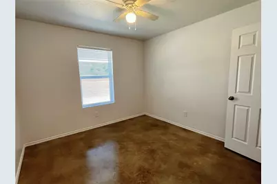 618 Thomas Street #A, Bonham, TX 75418 - Photo 7