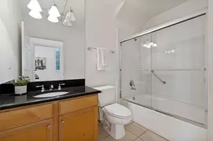 2305 Worthington St, Dallas, TX 75204 - Photo 25