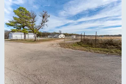 630 Cr-3825, Bridgeport, TX 76426 - Photo 11