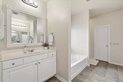 2825 Treasure Cove Drive, Lewisville, TX 75056 - Photo 31