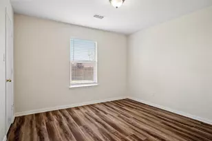 316 Matlock Meadow Dr, Arlington, TX 76002 - Photo 9