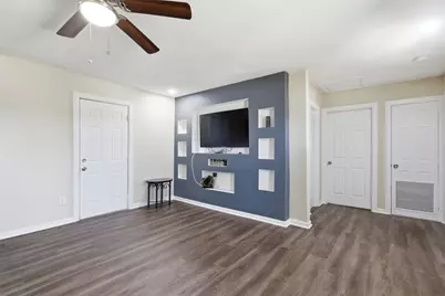6824 Lakeside Drive, Lake Worth, TX 76135 - Photo 3