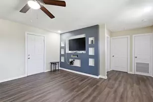 6824 Lakeside Dr, Lake Worth, TX 76135 - Photo 3