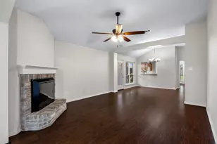 1417 Turtle Cove Dr, Little Elm, TX 75068 - Photo 9
