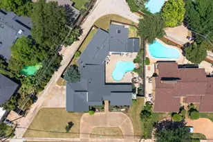 7109 Alpha Rd, Dallas, TX 75240 - Photo 35