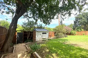 2125 Columbia Dr, Flower Mound, TX 75022 - Photo 23
