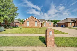 309 Shadow Bend Dr, Red Oak, TX 75154 - Photo 3