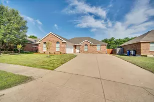 309 Shadow Bend Dr, Red Oak, TX 75154 - Photo 35
