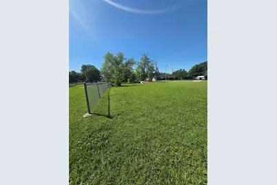 500 E Evergreen Street, Sherman, TX 75090 - Photo 3