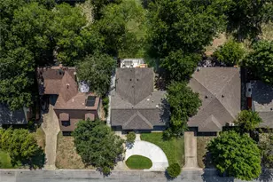 707 S College St, McKinney, TX 75069 - Photo 33