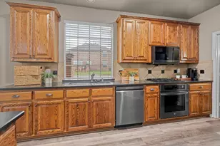 1145 Dayton Dr, Lantana, TX 76226 - Photo 11