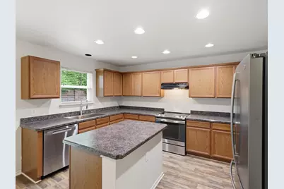 1356 N Cozumel Street, Grand Prairie, TX 75051 - Photo 7