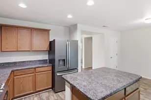 1356 N Cozumel St, Grand Prairie, TX 75051 - Photo 9