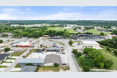 1409 Barnard Street, Glen Rose, TX 76043 - Photo 33