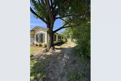 803 Ripley Street, Ennis, TX 75119 - Photo 3