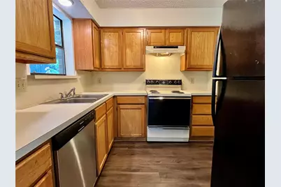 301 Joshua Street, Denton, TX 76209 - Photo 5