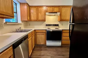 301 Joshua St, Denton, TX 76209 - Photo 5