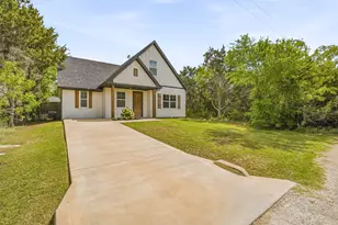 5721 San Jacinto Dr, Granbury, TX 76048 - Photo 3