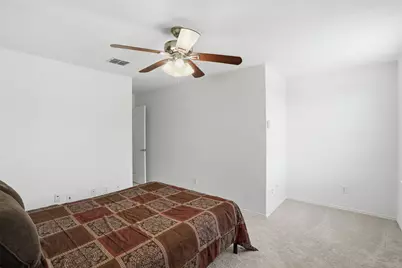 852 Village Point Lane, Fort Worth, TX 76108 - Photo 17