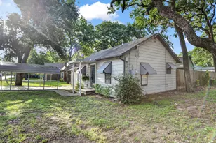 7521 Pawnee Trail, Lake Worth, TX 76135 - Photo 3