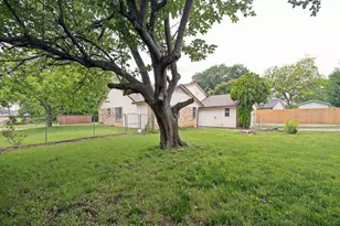 2111 Meredith Ln, Richardson, TX 75081 - Photo 25