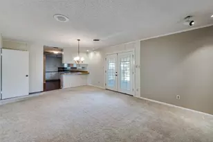 5613 Westcreek Dr, Fort Worth, TX 76133 - Photo 7