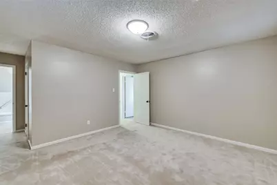 5613 Westcreek Drive, Fort Worth, TX 76133 - Photo 13