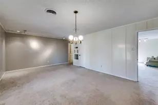 5613 Westcreek Dr, Fort Worth, TX 76133 - Photo 5