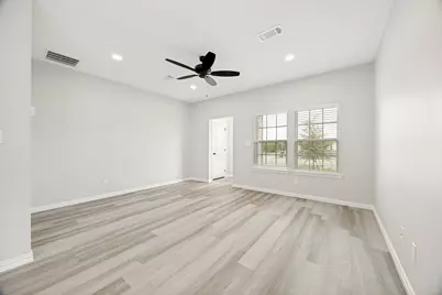 1014 E Pecan Street, Sherman, TX 75090 - Photo 5