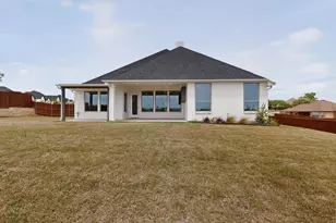 10813 Alta Sierra Dr, Benbrook, TX 76126 - Photo 29