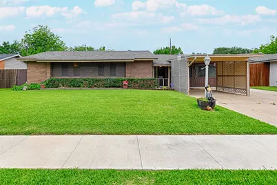 3705 Cranston Court E, Irving, TX 75062 - Photo 1