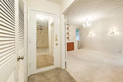 3705 Cranston Court E, Irving, TX 75062 - Photo 3