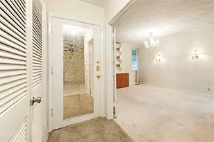 3705 Cranston Ct E, Irving, TX 75062 - Photo 3