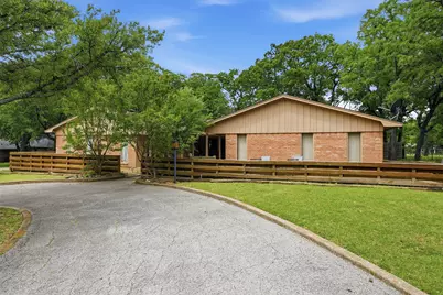 372 Lakepoint Loop, Pottsboro, TX 75076 - Photo 5