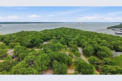 372 Lakepoint Loop, Pottsboro, TX 75076 - Photo 39