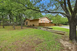 372 Lake Point Loop, Pottsboro, TX 75076 - Photo 37