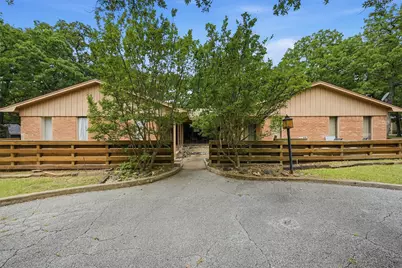 372 Lakepoint Loop, Pottsboro, TX 75076 - Photo 1