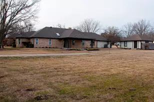 3104 Canton St, Greenville, TX 75402 - Photo 29