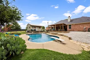 2831 Skinner Rd, Midlothian, TX 76065 - Photo 3
