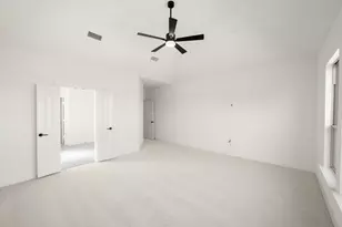 1205 Dolly Dr, Burleson, TX 76028 - Photo 29