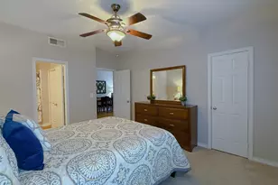 1650 Ascension Bluff Dr, Arlington, TX 76006 - Photo 11